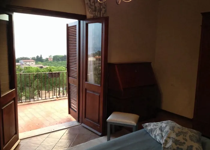 Casina Dei Mille מליטו די פורטו סאלבו